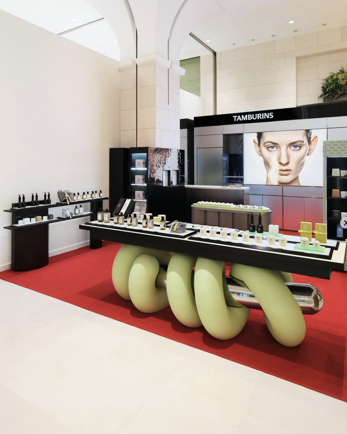 백화점오브제 메인집기 1